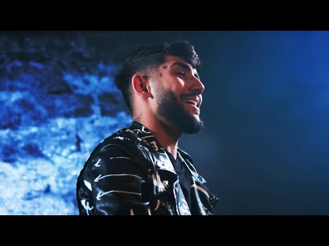 Nikolas Sax - Ma uit in jur cata perversitate [Videoclip Oficial] 2023