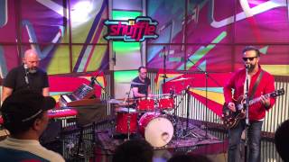 Milo, Mel y Mayel - Estoy Tan Cansado