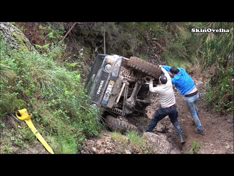 Best Crashes and Rollovers Extreme 4x4 thumbnail