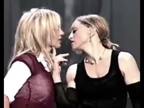 Madonna, Britney Spears and Christina Aguilera Rehearsal VMA 2003 kiss