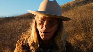 Mark Spiro - &quot;7 Billion People&quot; feat. Julian Lennon &amp; Tim Pierce - Official Music Video