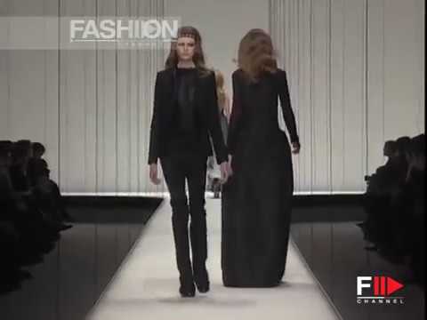 Fashion Show "Rochas" Autumn Winter 2006 / 2007 Paris 3 of 3 by Fashion Channel