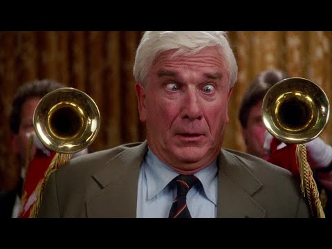 Csupasz Pisztoly - Erzsébet királynő