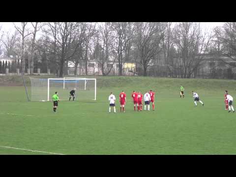 "Wjazd z bramą": Co za bramka z meczu Okęcie Warszawa - Orzeł Wierzbica (0:2, IV liga)