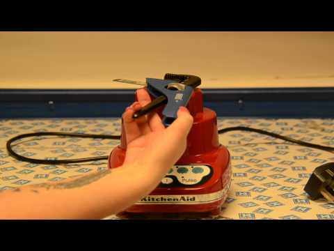 INFORMATION - How to remove an old Coupler from a Blender