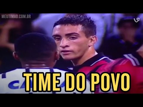 TIME DO POVO: comentrios nas ruas sobre ofensa a Elias em Corinthians X Danubio