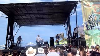 Ingram Hill - Broken Lover (live on The Beach Stage, TRB XIII)