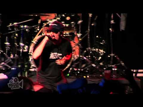 Lagwagon - Dividers (Live in Sydney) | Moshcam