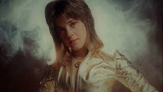 If You Can&#39;t Give Me Love  SUZIE QUATRO  (with lyrics)
