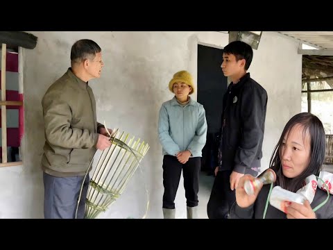 TU's wife felt ashamed because her mother had caused trouble and bothered everyone.