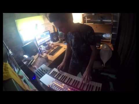 live Sunday session for you! 3:) - San and Tac / Tactyl