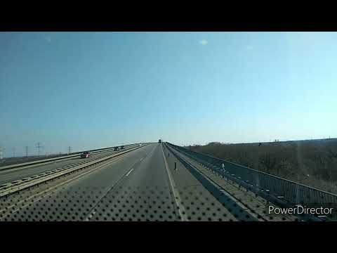 Fahrt über die A7 Rader Hochbrücke bei Rendsburg. Aufgenommen im Setra Doppeldecker Bus