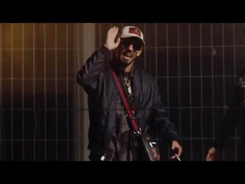 Capital Bra feat. 18 Karat - Buntes Papier (prod. SamoGotHeat)