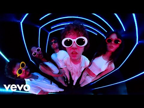 Light Runner (Official Video)  YouTube Thumbnail