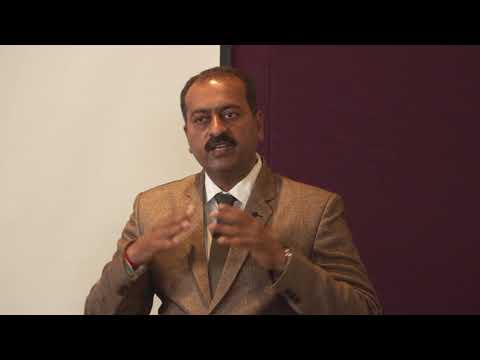 Roto Cool Industrial Oil, Packaging Type: Bucket