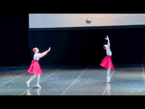 Natasha Furman and Yasmina Aziz - "Tuileries" Duet (Vaganova Academy)