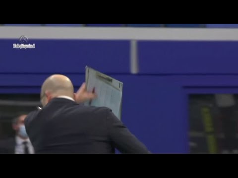 SpecialVolley - L'azione incriminata in Milano Perugia le proteste e l'espulsione di Roberto Piazza