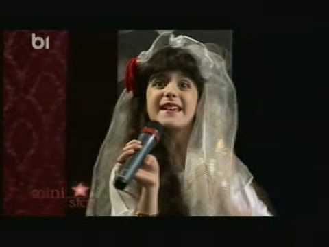 IASMINA SARAJ- LA OGLINDA- B1TV- 08 MARTIE 2010.avi