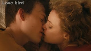 I Used to Go Here / Kiss scene - Kate and Hugo ( Gillian Jacobs and Josh wiggins) video