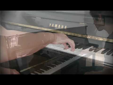 Sympathique Piano Performance Video
