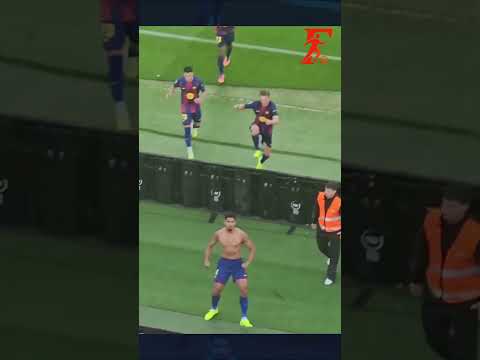 El POLÉMICO GESTO de HANSI FLICK CELEBRANDO el AGÓNICO GOL del BARCA con un “C0RTE de M4NGAS”