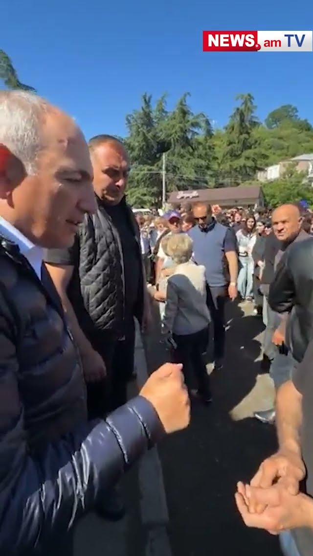 «Տամոժնին ասում ա՝ վերեւից կա հրաման անգամ մեկ բլոկ սիգարետ չմտցնել». այրումցին բողոքեց Փաշինյանին