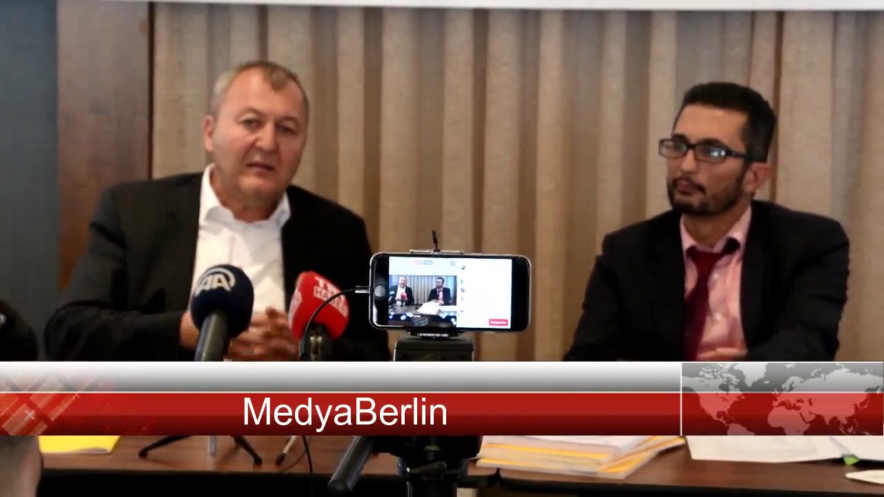 Almanya'da ADD İsimli Parti Kuruldu.