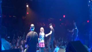 10 yr Old Teagan Singing The Dirty Glass with Dropkick Murphys in Orlando