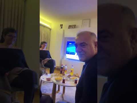 Ku i keni dhanurt hahaha