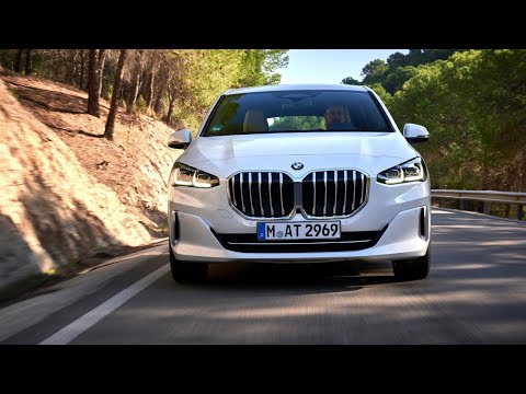 The new 2022 BMW 2 Series Active Tourer 220i  - Interior