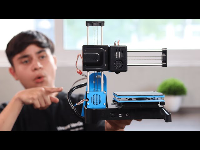 Vídeo relacionado con Mini Impresora 3D, Impresoras 3D FDM para Principiantes, Tamaño de Impresión 4x4x4, Compatible con TPU PLA de 1,75 Mm, Pequeña Máquina de Impresión 3D con Plataforma (Enchufe de