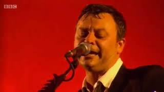 Manic Street Preachers - Revol (Live)