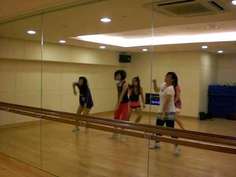 jin jin teaches " Nu ABO" by f(x)