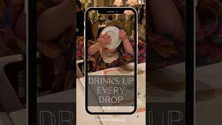 【1歳育児あるある】おいしすぎてお皿に顔！汁まで全部のむスタイルToo Good to Stop! 1-Year-Old Drinks Up Every Drop#shorts