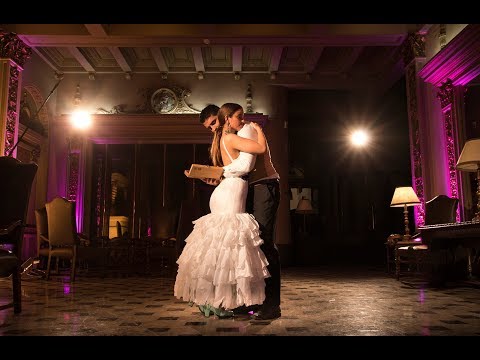 Hotel De Los Corazones Rotos video