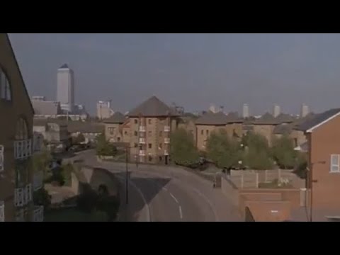 SE16 on Screen - Different for Girls