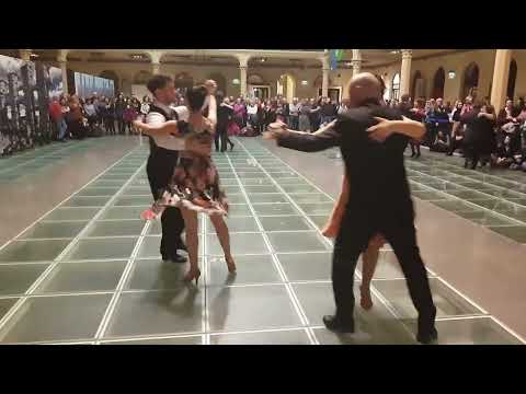 Polka "alla filuzzi" ballata in Sala Borsa (Bologna)