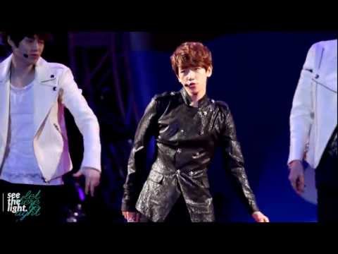 [HD]121012 Cheolwon Festival - Into your world Baekhyun fancam