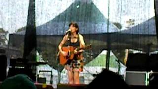 Priscilla Ahn- Wallflower Live in Jisan Rock Festival by minsuk