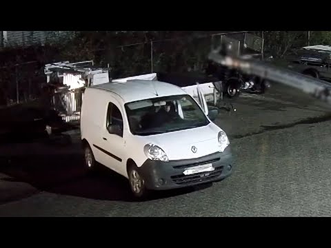 Mannen proberen aanhanger te stelen bij dakdekkersbedrijf in Steenwijk | Plaats Delict