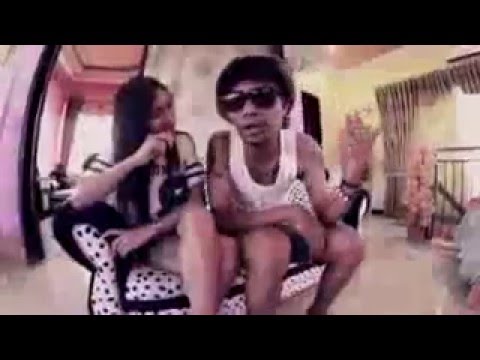 download lagu mp3 mp4 Video Ecko Show Gimme Dat Remix Mp4, download lagu Video Ecko Show Gimme Dat Remix Mp4 gratis, unduh video klip Video Ecko Show Gimme Dat Remix Mp4