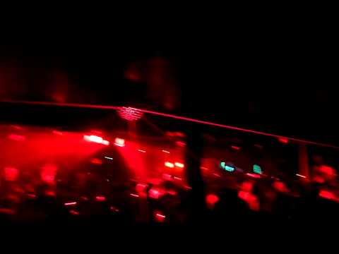 Red Zone 13-11-10:dj Matthew Oh plays Noidoi-Wicked snare