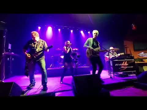 Unlikely Suspects Jan 28 2022 Bunkers Bar and Grill - It's A Long Way To The Top