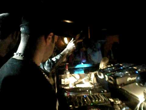 Alive Goes Booty call with Jack Beats- mars(jack beats remix) @  D! Club  31 oct 2009 P/2