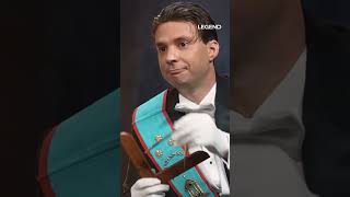 Download lagu A FREEMASON EXPLAINS MASONIC SYMBOLS TO US mp3