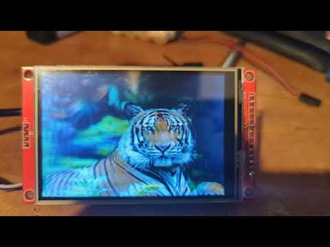 Demo of H/W scrolling on ILI9488 under MMbasic on the Raspberry Pi Pico