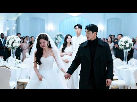 He ran from the wedding for his muse, ruining her 7 years; reborn, she wed a tycoon, he went mad!