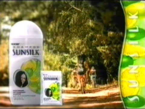 Sunsilk Moisturising Anti-Dandruff "Orchard / Apples" 35s - India, 2002