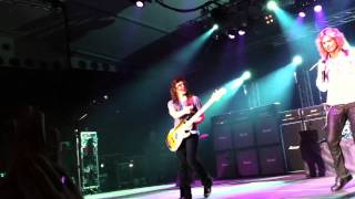 Whitesnake - Kerkrade July 16th Band Introduction &amp; Now you&#39;re gone a capella