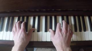 Blur - The Universal - Intro On Piano
